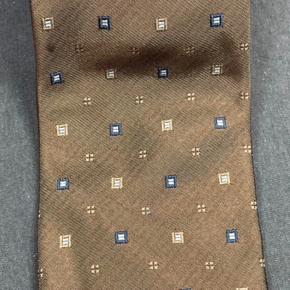 Ermenegildo Zegna Men Tie Silk Brown Geometric Pattern 3.75